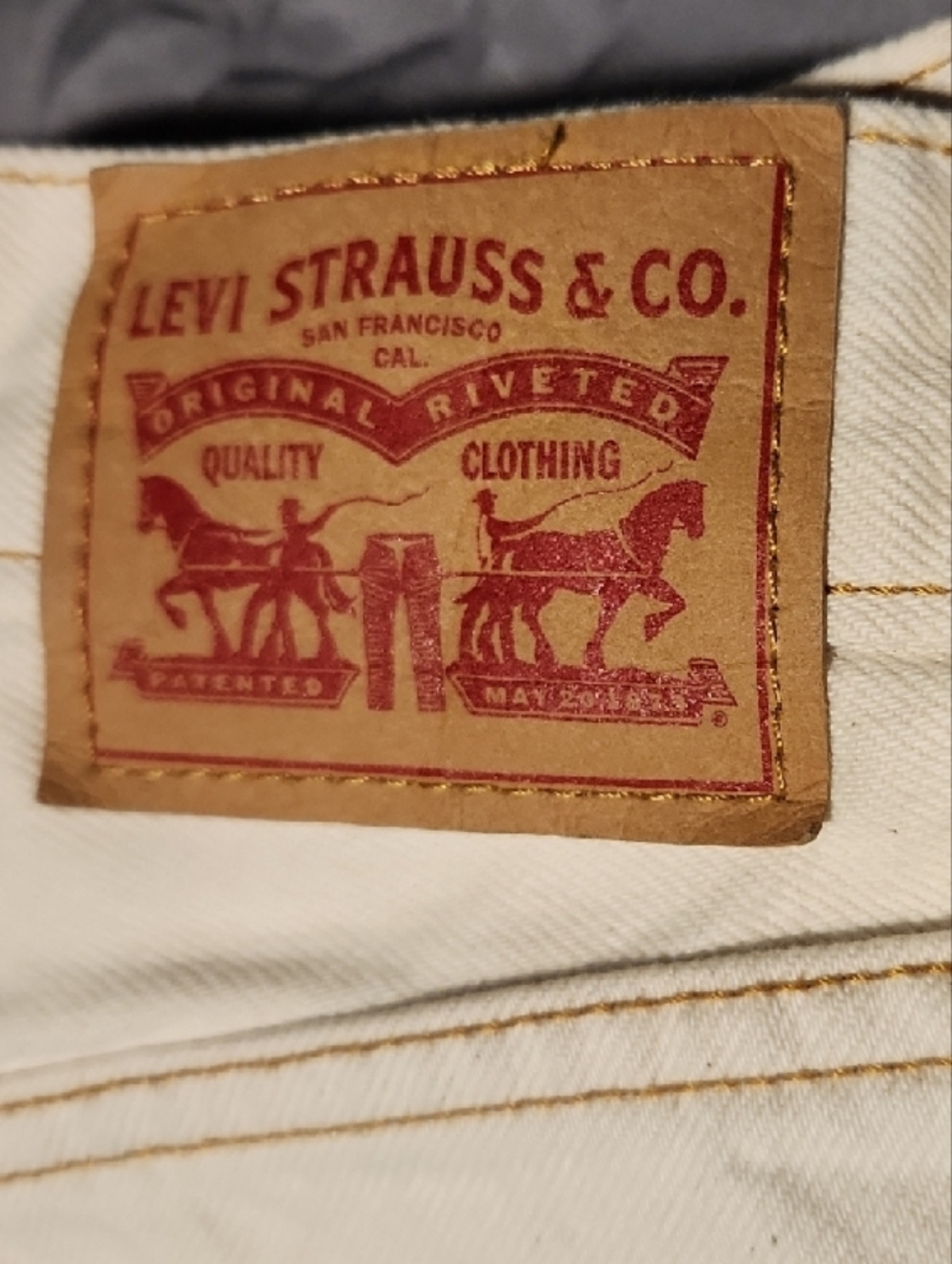 Levi's Cream Denim Jeans with Tan Leather Patch - Picture 12 of 12